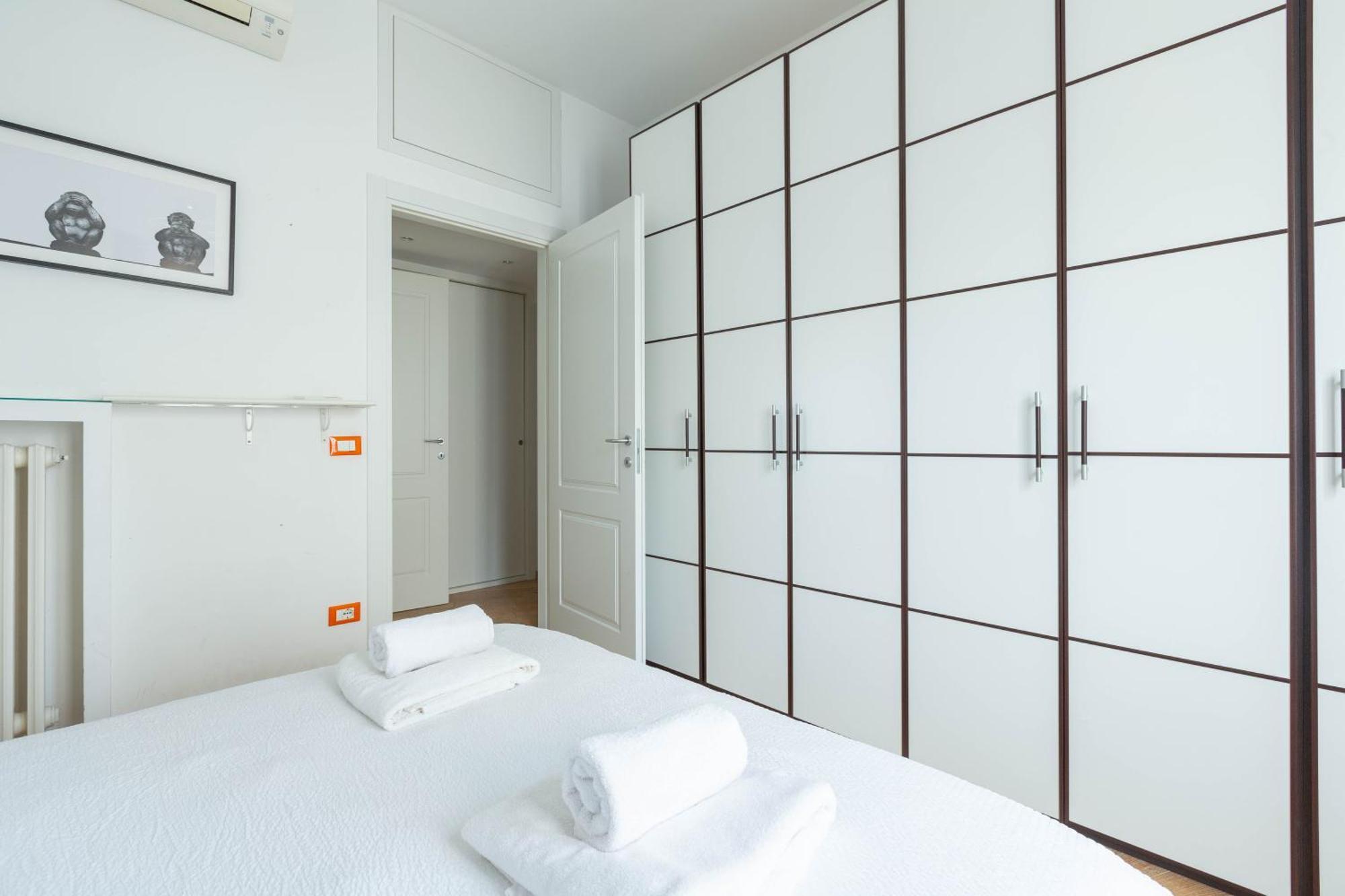 Porta Romana Comfy Apartment Милан Экстерьер фото